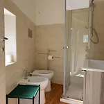 Oda ve Kahvaltı Sathicula